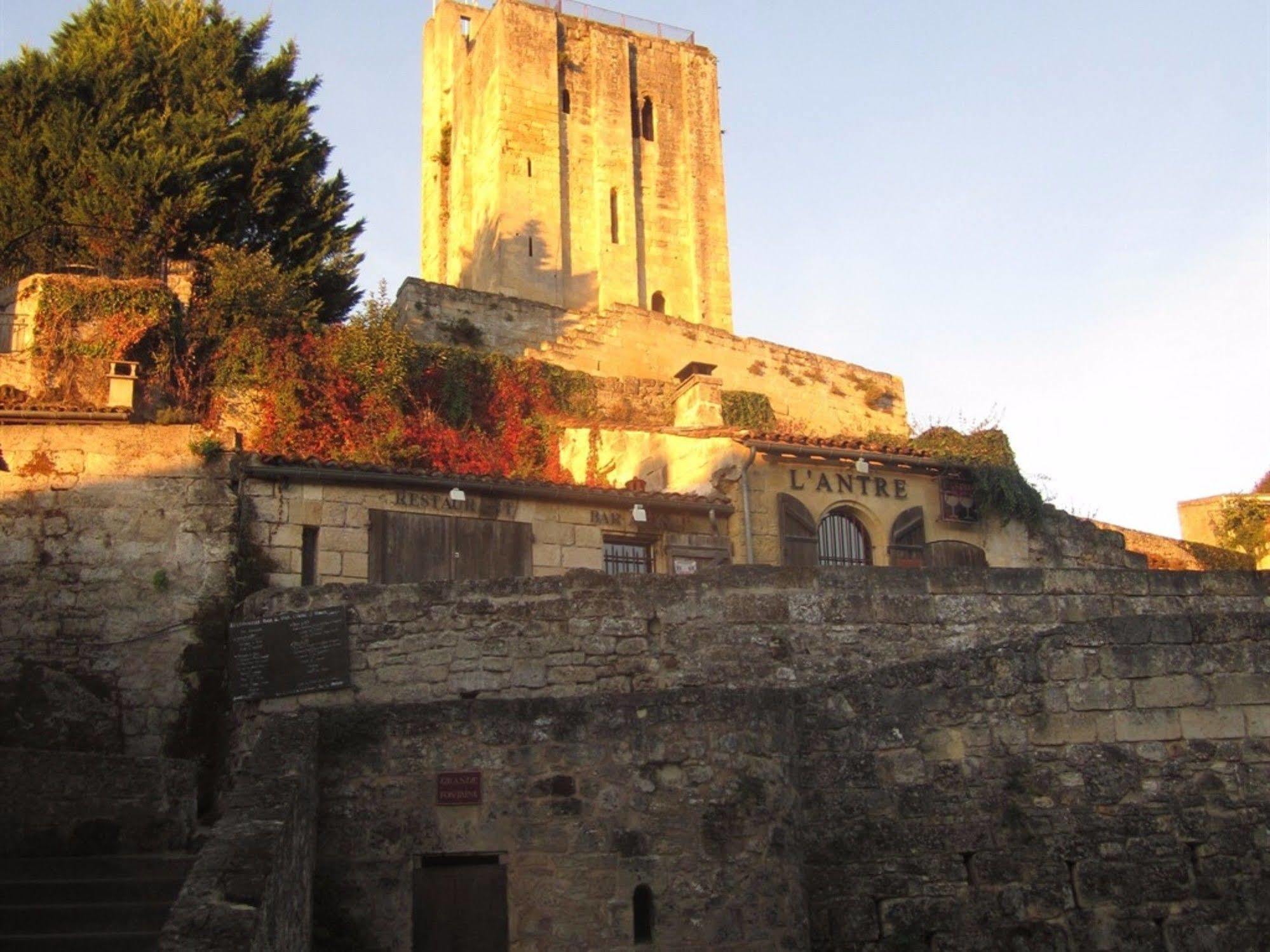 La Maison Colline Hotel Saint-Émilion Buitenkant foto